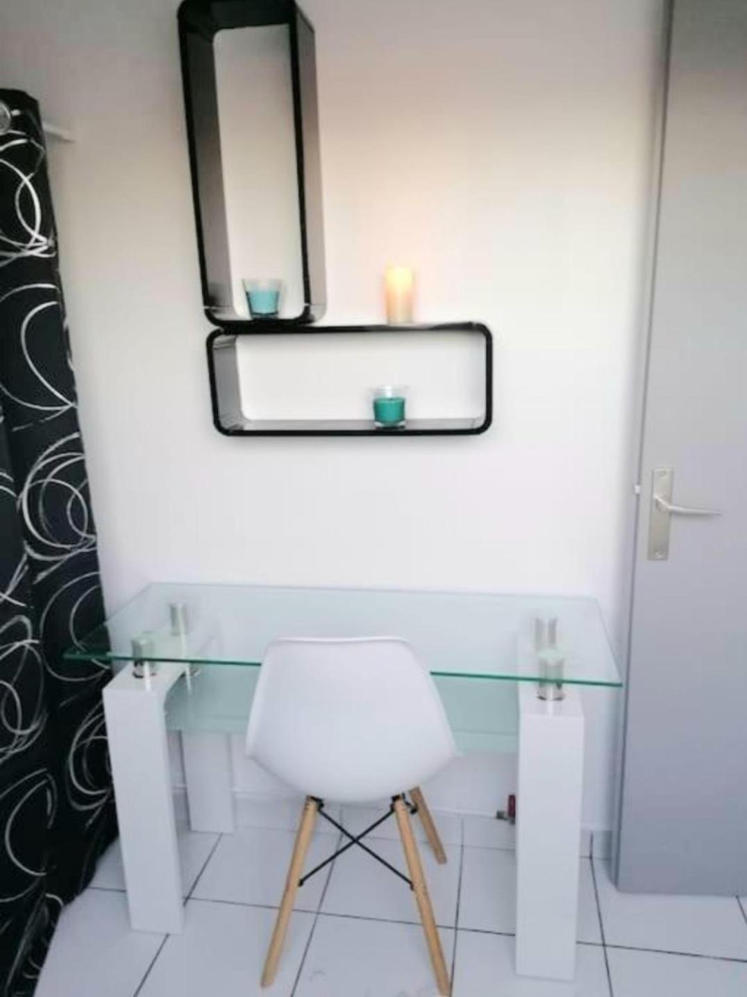 Superbe Loft 90m² Proche Parc Expo *