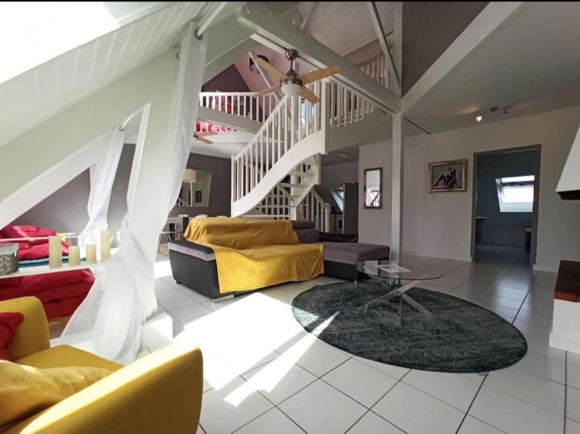 Apartment Superbe Loft 90m² Proche Parc Expo *